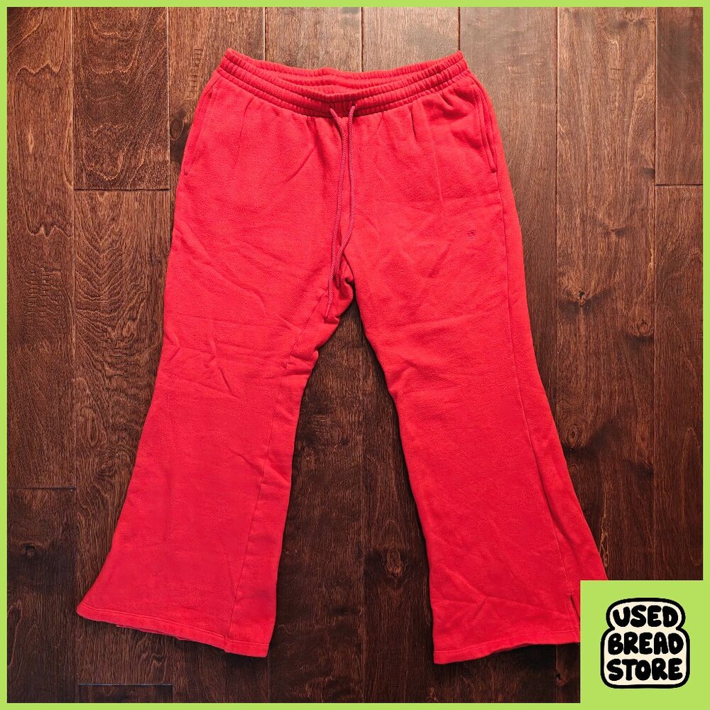 PINK Victorias Secret Flare Monogram Logo Capris Sweatpants Medium Red Soft Warm